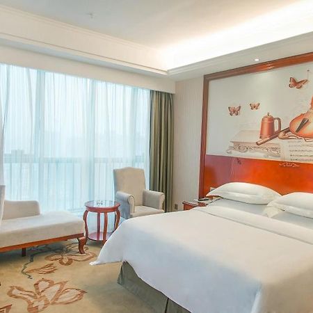 Vienna Hotel Jian People Square Cát An Ngoại thất bức ảnh