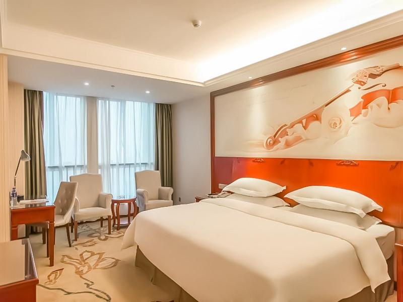 Vienna Hotel Jian People Square Cát An Ngoại thất bức ảnh