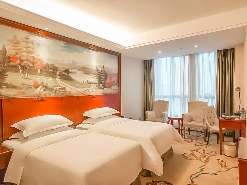 Vienna Hotel Jian People Square Cát An Ngoại thất bức ảnh